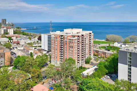 442 Maple Avenue 606