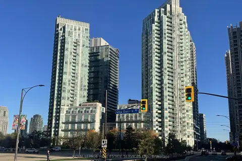 3939 Duke Of York Boulevard 2006