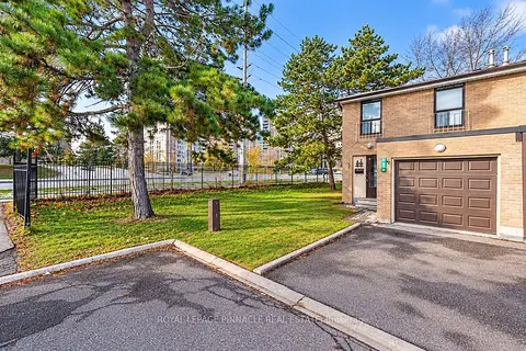 88 Fleetwood Crescent