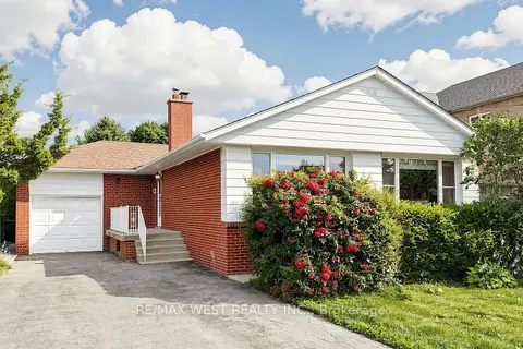 32 Allonsius Drive