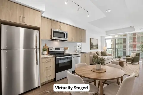 4010 Eglinton Avenue W 2216