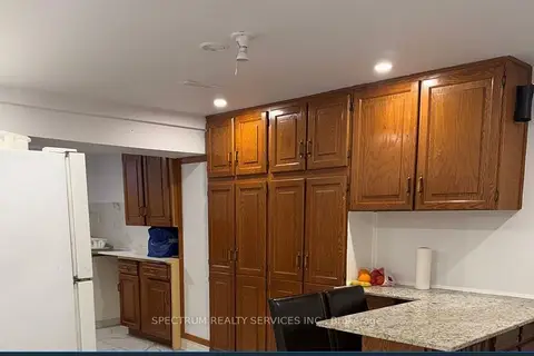 12 Hamer Boulevard Basement #2