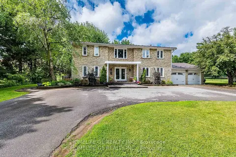 17 Crescent Hill Drive S