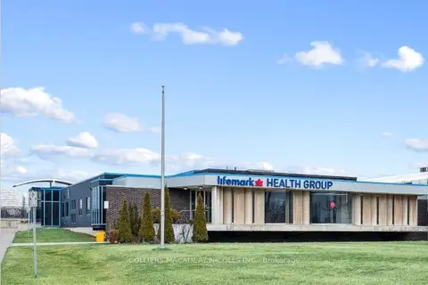 3215 North Service Road