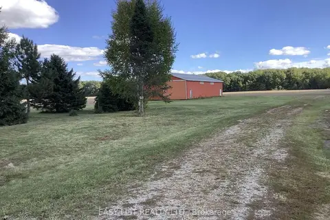 1618 McCain Side Road W