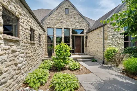 649 Valleystream Walk