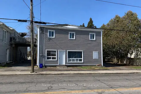 23 St. David Street N
