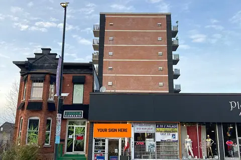 489 Rideau Street
