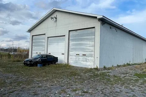 75 Dickinson Drive