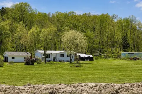 1028 Crabbe Lane
