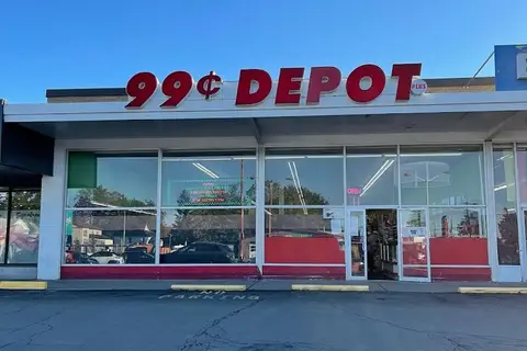 6510 Lundy's Lane 1