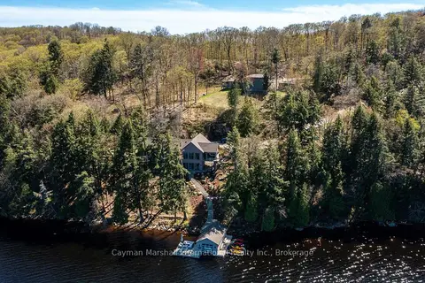124 Claren Crescent