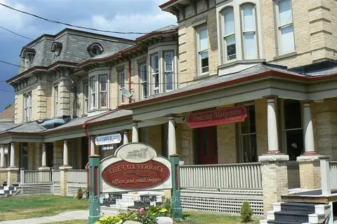 342 Rubidge Street 1