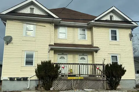 187-189 Byron Street