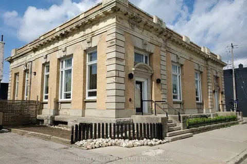 45 Peel Street Main Floor