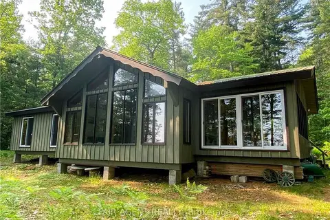 LT25 SANDY ISLAND