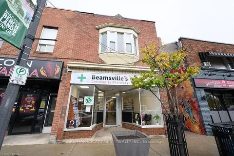 4987 King Street 1