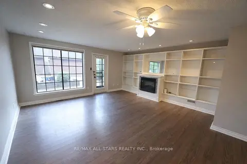 200 East Street S 602