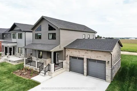 6 Totten Street