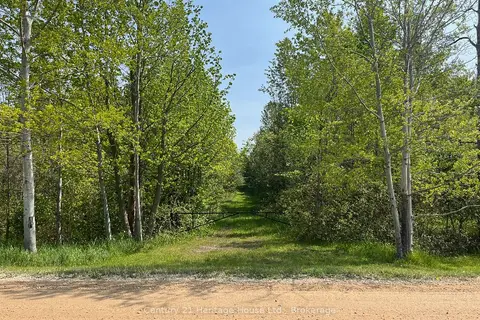 502774 Sideroad 9 WGR