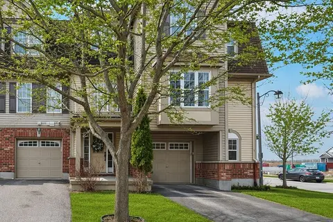 920 Messor Crescent
