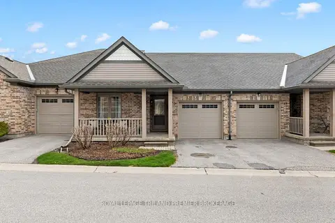 215 North Centre Road 20