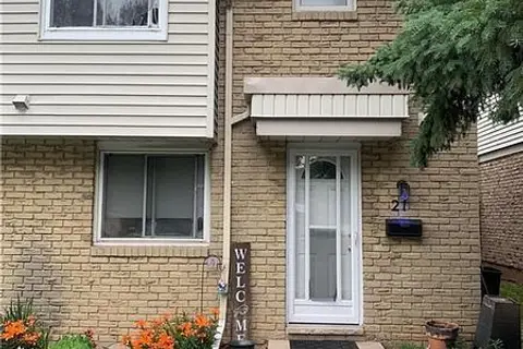 6767 Thorold Stone Road 21