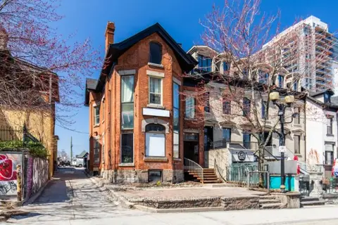 38 Hess Street S