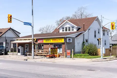 481 Main Street W
