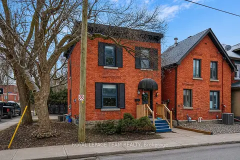 8 Lewis Street