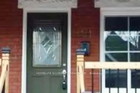 24 Webber Avenue