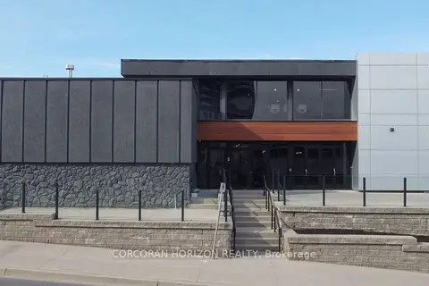 618 King Street W