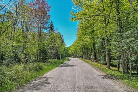 989 North Waseosa Lake Road