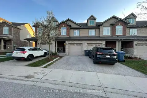 35 OLDFIELD Drive