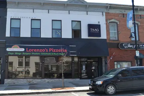 129 John Street N