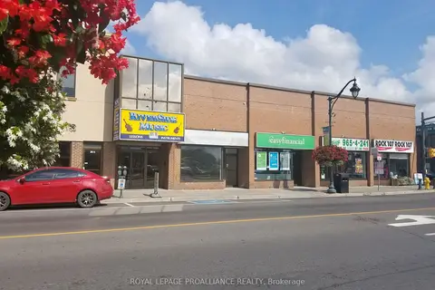 22 Front Street