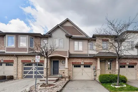 8 Lakelawn Road 11