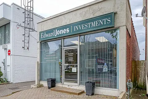 11 Riddell Street