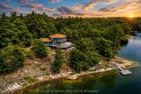 1 Loon Bay