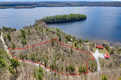 621 North Shore Rd Road