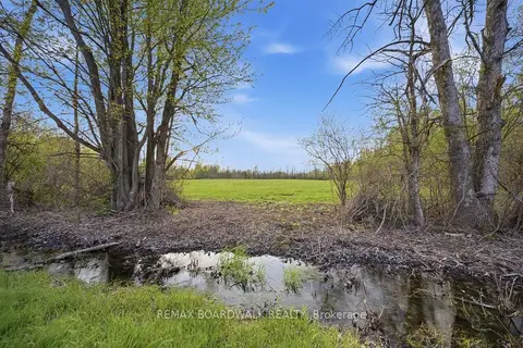 7521 Jock Trail