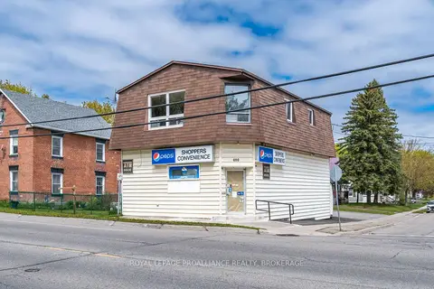 400 King Street W