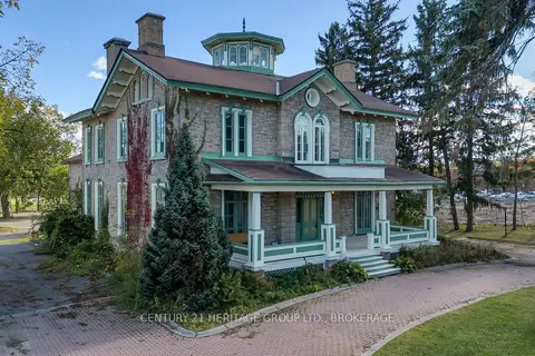 389 King Street