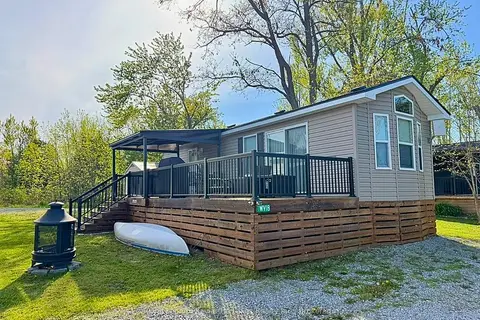 657 Thunder Bridge Road WV18