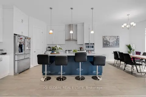 92 Sass Crescent