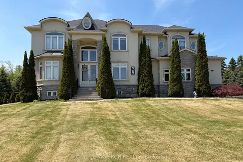 25 Brookhaven Crescent
