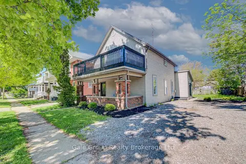 203 Talbot Street S