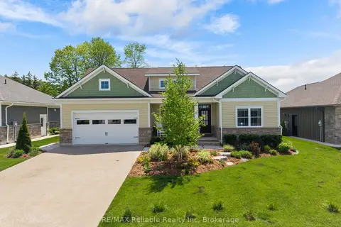 14 Thimbleweed Drive