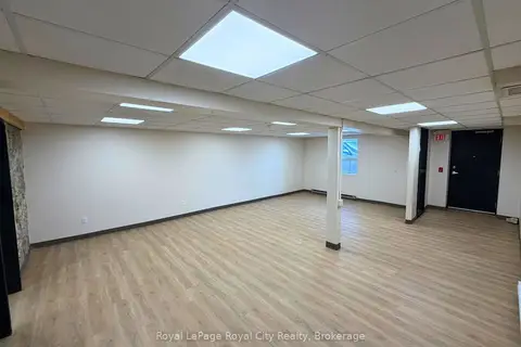21 Surrey Street W 108 (Office 9)
