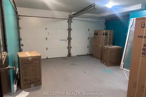138 Main Street W 104